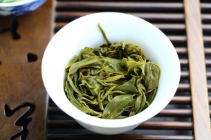 野生的清明茶 冷峻的茶香与风骨
