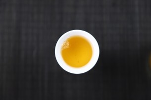 轻火黄玫瑰