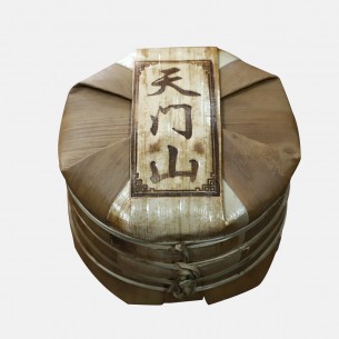 易武天门山